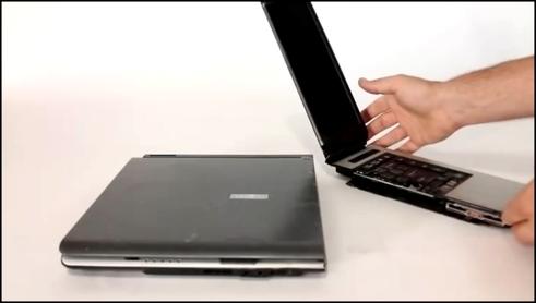 Как ноутбук водой разрезали