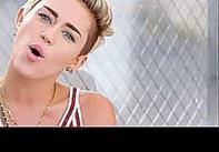 Miley Cyrus - Wrecking ball // Instrumental Piano Version