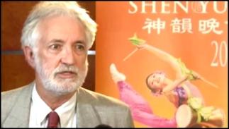 Бывший политик восхищается концертом Shen Yun